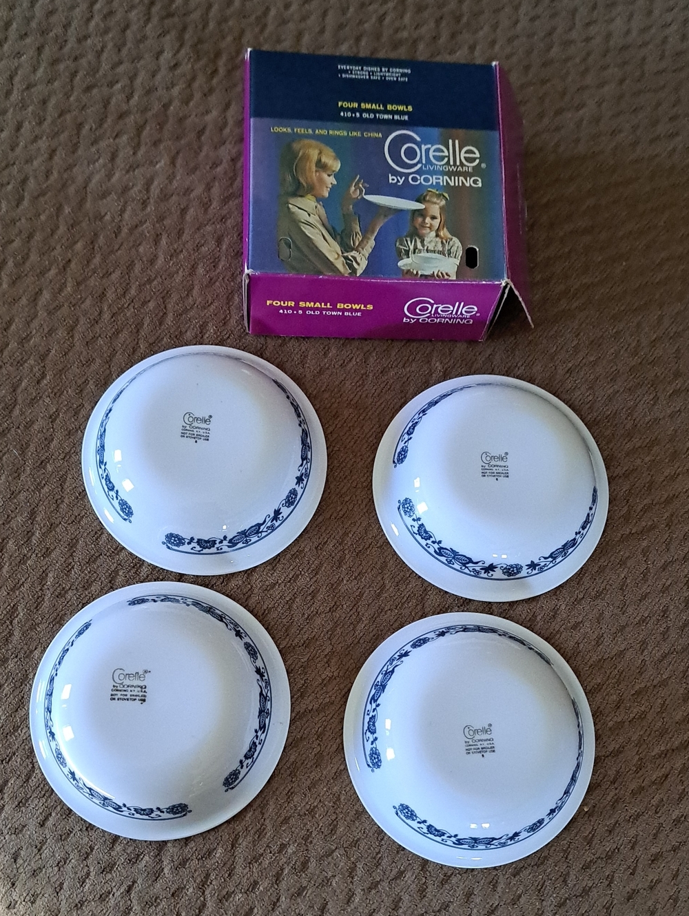 Corelle 5 1/2" Old Town Blue Small Bowls NWT
